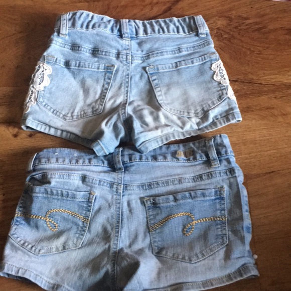 2 pars of jean shorts - Picture 2 of 2